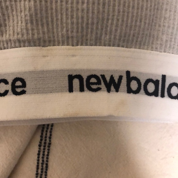New Balance Sports Bra - Picture 3 of 4